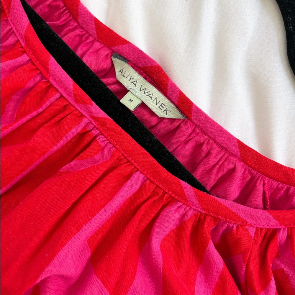 Bright and Fun Women's Dress - Picture 5 of 5